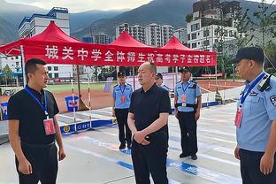 马卡：阿尔维斯在巴西的雕像遭当地居民破坏，市议会考虑拆除