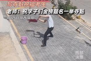 拉塞尔：我必须打得更好 这没有什么借口